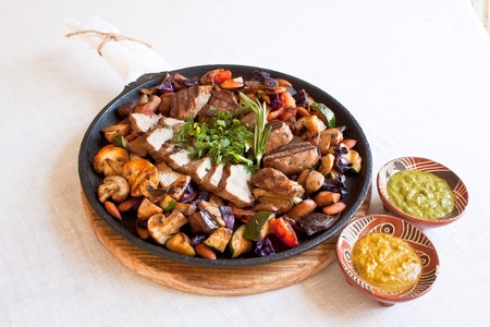 4. Велика пательня для чесної компанії